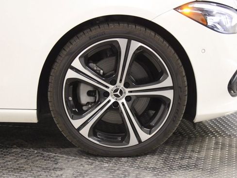 Used 2022 Mercedes-Benz C 300 Sedan w/ Exclusive Trim Package image 11