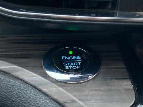 Used 2021 Ford Explorer Limited w/ Equipment Group 301A image 16