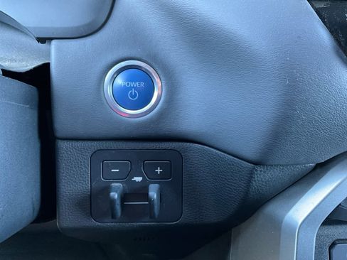 Used 2023 Toyota Tundra Platinum w/ Advanced Package image 20