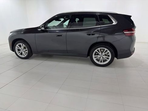 Used 2025 BMW X3 xDrive30i w/ Convenience Package image 2