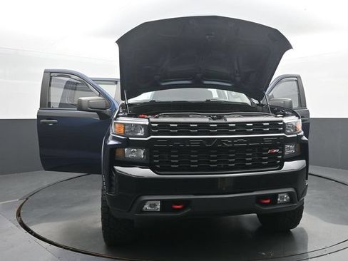 Used 2019 Chevrolet Silverado 1500 Custom Trail Boss w/ Custom Convenience Package AWD/4WD image 54