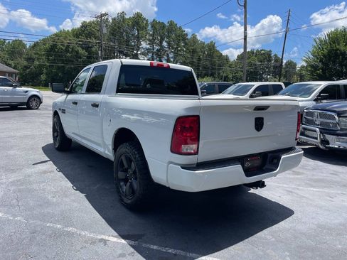 Used 2018 RAM 1500 Express w/ Express Value Package RWD image 7