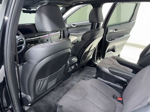 Used 2025 Hyundai Palisade Calligraphy image 23