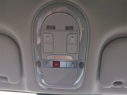 New 2026 Hyundai Ioniq 9 SEL image 25