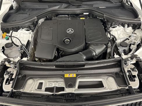 Certified 2025 Mercedes-Benz GLC 350e 4MATIC image 32