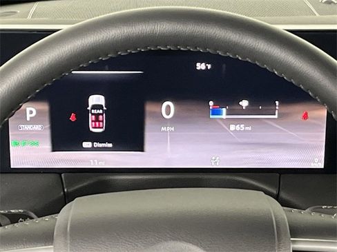 New 2025 Nissan Armada SL w/ Captain's Chari Seat Package image 15