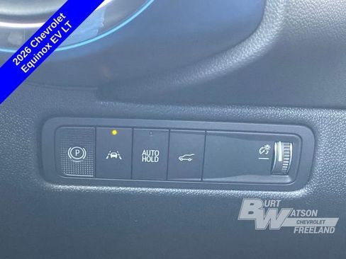 New 2026 Chevrolet Equinox EV LT image 29
