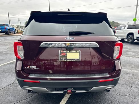 Used 2022 Ford Explorer Limited w/ Equipment Group 301A image 7