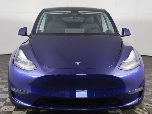 Used 2020 Tesla Model Y Long Range AWD/4WD image 14