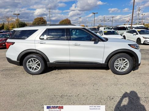 New 2026 Ford Explorer Active w/ Active Comfort Package RWD image 24