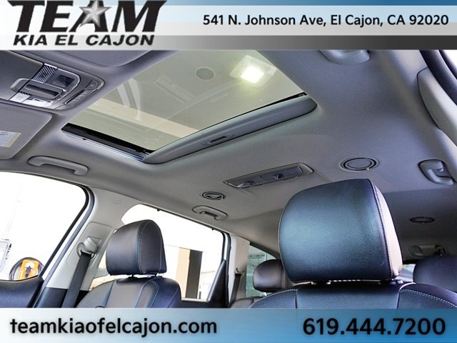 Certified 2022 Kia Telluride EX w/ EX Premium Package FWD image 19