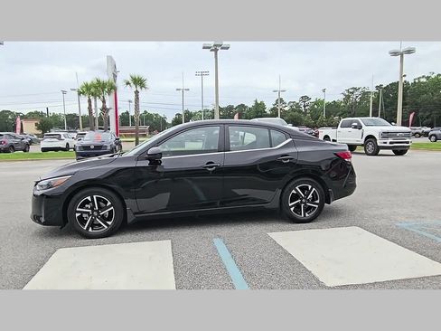 Used 2025 Nissan Sentra SV w/ All-Weather Package FWD image 26