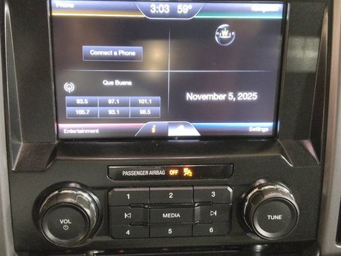 Used 2015 Ford F150 XLT w/ Equipment Group 302A Luxury image 25