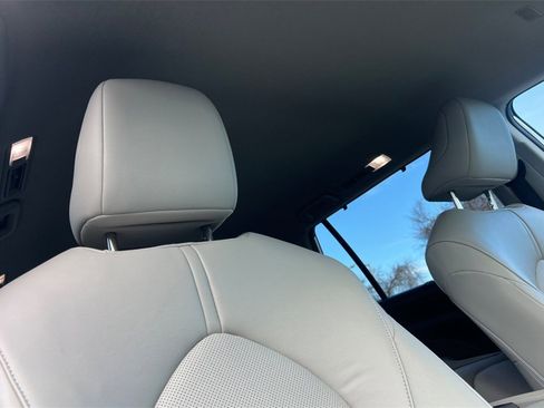 Certified 2024 Toyota Grand Highlander XLE image 17