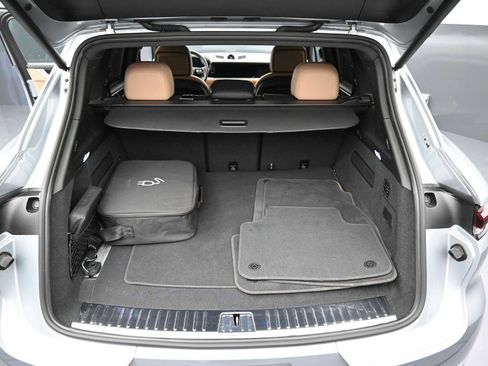 New 2026 Porsche Cayenne E-Hybrid image 20