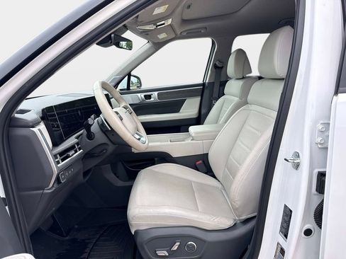 Used 2024 Hyundai Santa Fe Limited FWD image 20