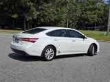 Used 2013 Toyota Avalon XLE Premium image 5