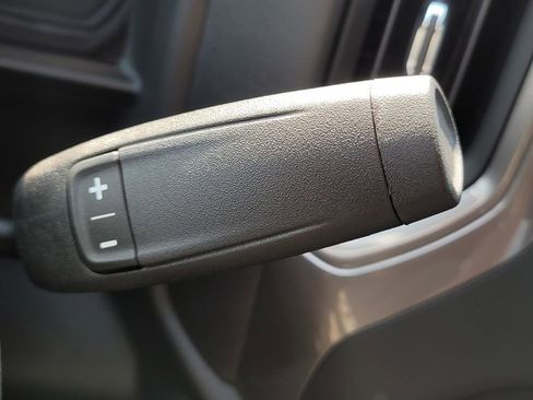 New 2025 Chevrolet Silverado 1500 Custom image 20