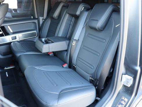 Used 2024 Mercedes-Benz G 550 G 550 4MATIC w/ Exclusive Interior Package image 15