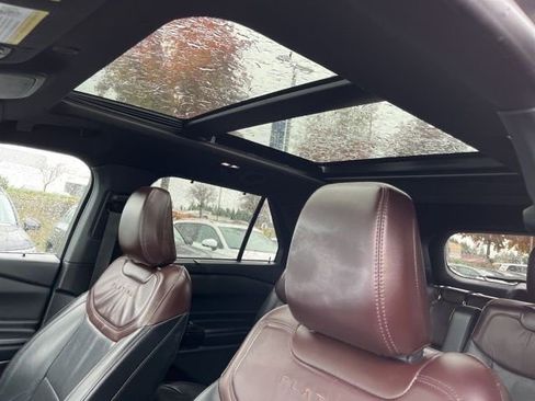 Used 2021 Ford Explorer Platinum w/ Equipment Group 601A image 11