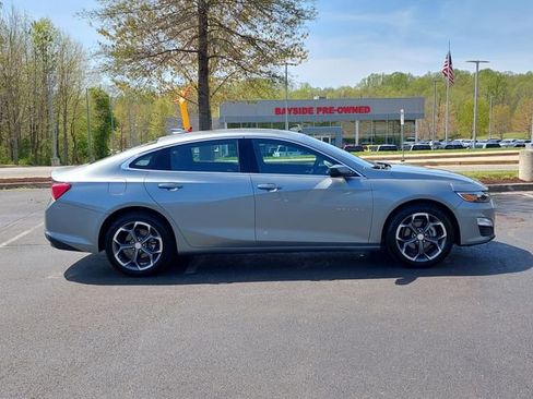 Used 2024 Chevrolet Malibu LT FWD image 18