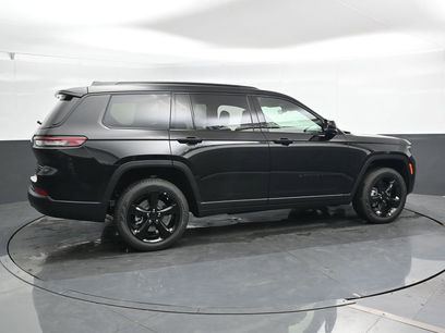 New 2025 Jeep Grand Cherokee L Limited w/ Black Appearance Package
