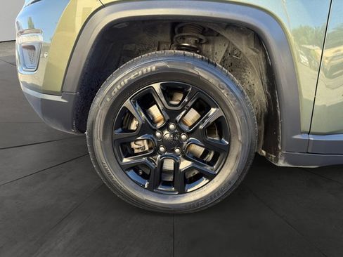 Used 2021 Jeep Compass Sport AWD/4WD image 9