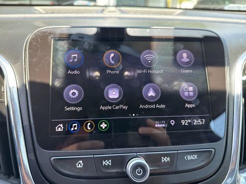 Used 2019 Chevrolet Equinox Premier w/ Premier Redline Edition FWD image 11