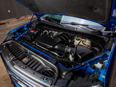 Used 2022 Chevrolet Silverado 1500 LTZ w/ Z71 Off-Road Package image 39