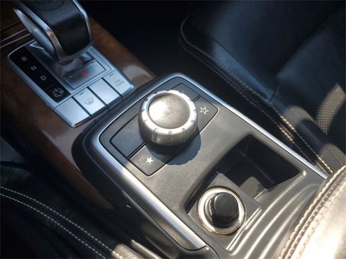 Used 2013 Mercedes-Benz G 63 AMG 4MATIC image 34