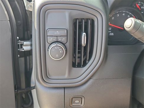 New 2026 Chevrolet Silverado 1500 Custom image 24