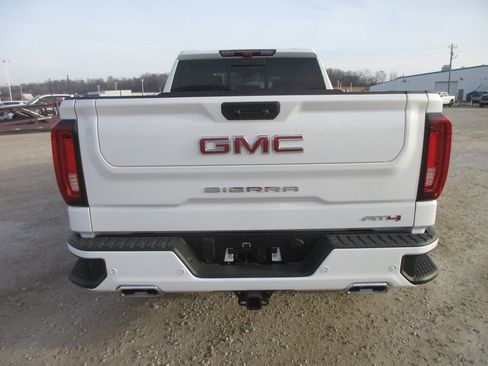 New 2026 GMC Sierra 1500 AT4 w/ AT4 Premium Package image 6