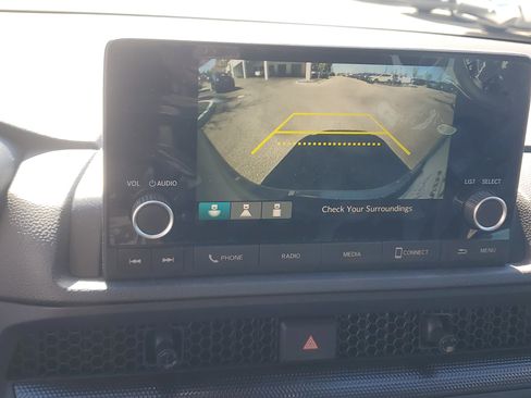 Used 2024 Honda CR-V LX image 26