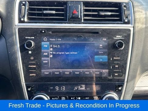 Used 2018 Subaru Outback 2.5i Premium AWD/4WD image 15