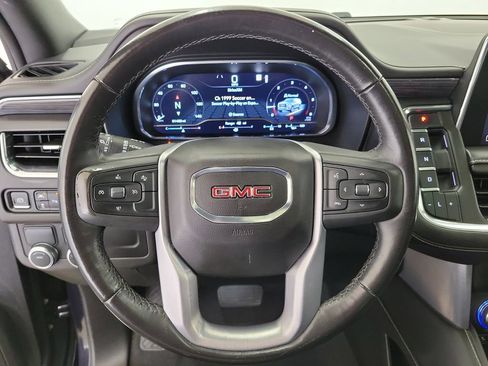 Used 2023 GMC Yukon XL SLT RWD image 25