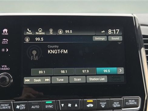 Used 2023 Honda Odyssey Elite image 10