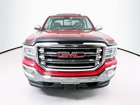 Used 2018 GMC Sierra 1500 SLT image 2