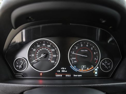 Used 2018 BMW 340i xDrive Sedan AWD/4WD image 14