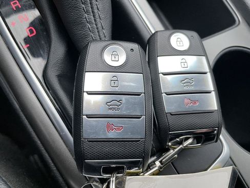 Used 2020 Kia Optima S image 33