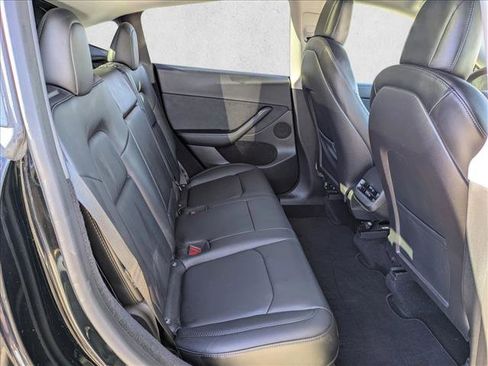 Used 2023 Tesla Model Y Long Range image 20