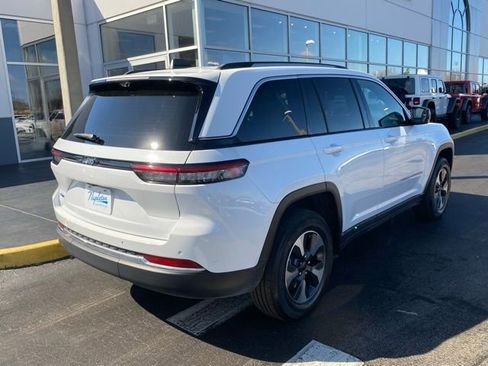 Used 2022 Jeep Grand Cherokee Limited 4xe w/ Luxury Tech Group II image 9