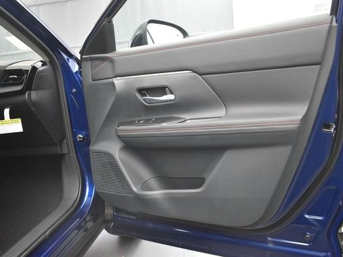 New 2026 Nissan Kicks SR w/ Cold Weather Package image 26