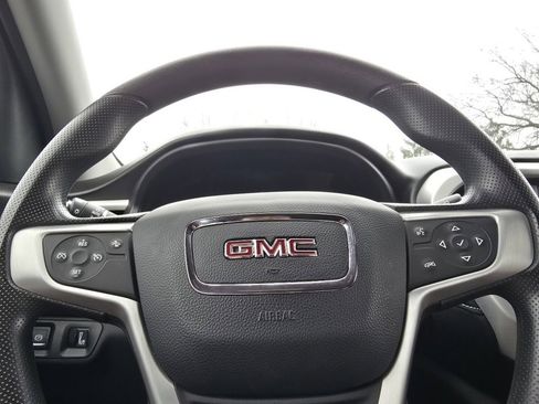 Used 2023 GMC Acadia SLE w/ Driver Convenience Package image 22