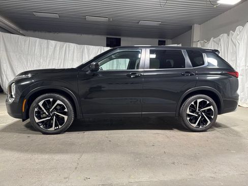 Used 2024 Mitsubishi Outlander SE FWD image 4