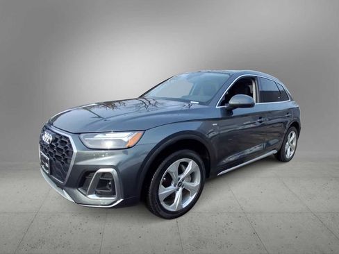Certified 2023 Audi Q5 2.0T Premium Plus w/ Premium Plus Package image 4