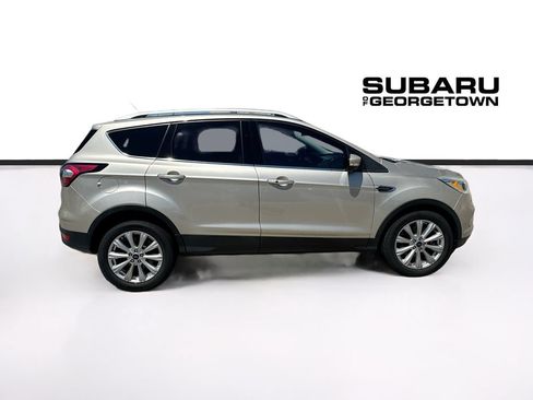 Used 2017 Ford Escape Titanium FWD image 8