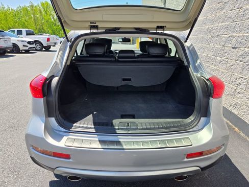 Used 2017 INFINITI QX50 AWD w/ Premium Package image 37