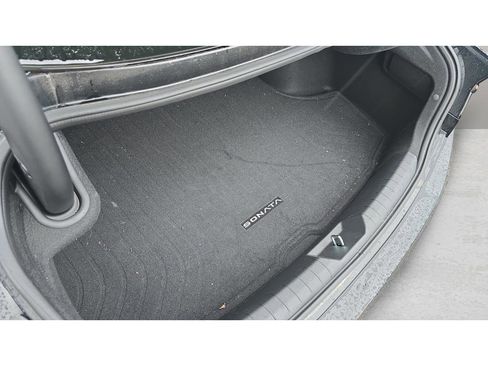 Certified 2025 Hyundai Sonata SEL FWD image 9