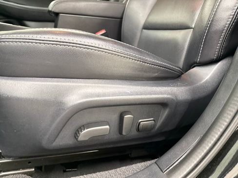 Used 2017 Subaru Outback 3.6R Limited image 13