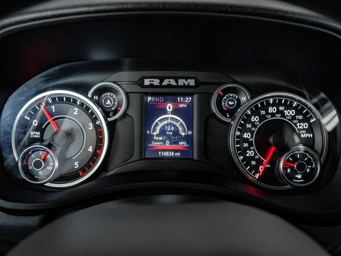 Used 2022 RAM 3500 Tradesman w/ Chrome Appearance Group image 18